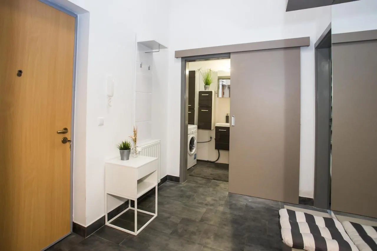 Aradi Apartment 부다페스트